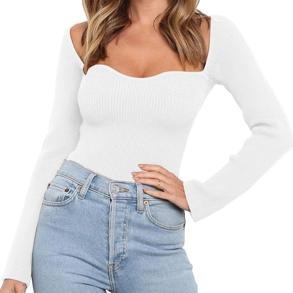 New! Sweetheart Neckline Knit Bell Sleeve Top White Size Medium